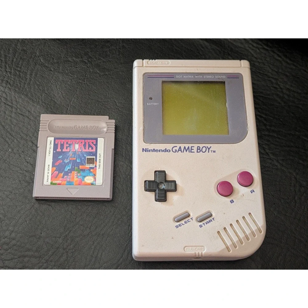 Nintendo Game Boy DMG-01 Console Gray Handheld Tetris Bundle Working